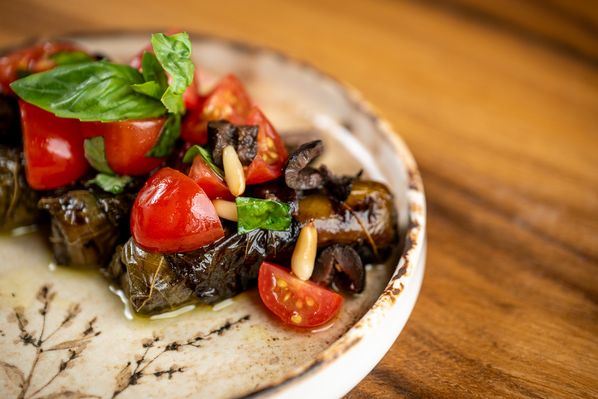 Izgara Hellimli Sarma - Grilled Halloumi in Wine  Leaves